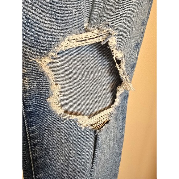 Good American distressed jeans women's size 4 NWT - Picture 2 of 10